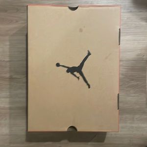 Jordan Retro 12